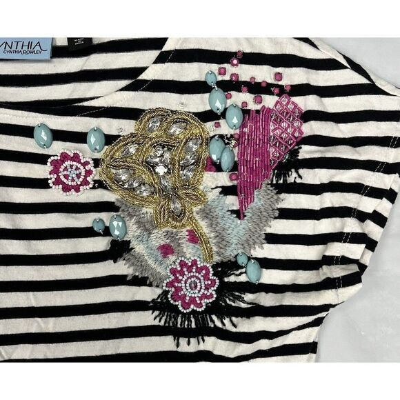 Cynthia Rowley T-Shirt Cap Sleeve Beaded  Embellishment Black & White Top Size S - Picture 2 of 5